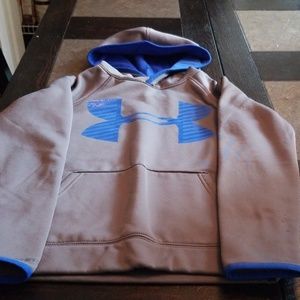 Under Armour boys hoodie